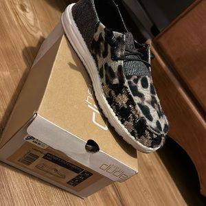 Cheetah print hey dudes